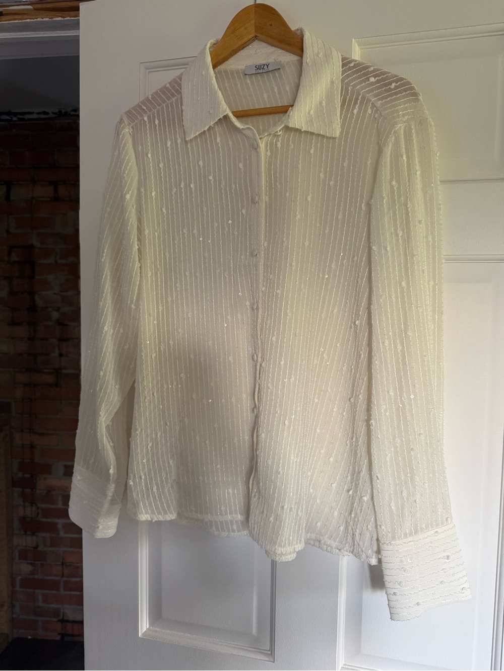 Suzy Shier Off White/Ivory Sheer Sequin-Striped Button Down Blouse - Size L